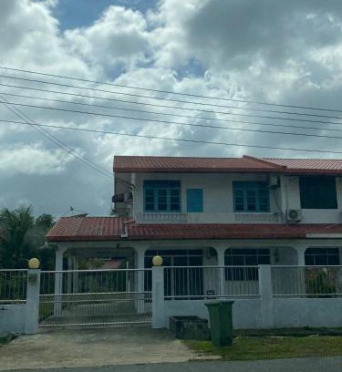 Bintulu House | Bandar Jaya Homestay