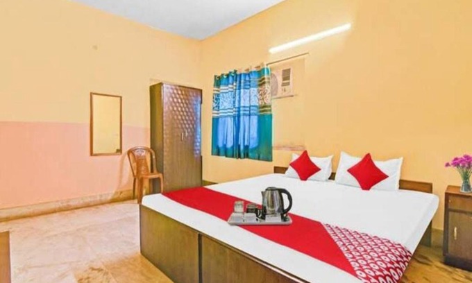 Sector 1 Hotel | Cozy Bandhan Guest House with Breakfast & Family-Friendly Amenities
