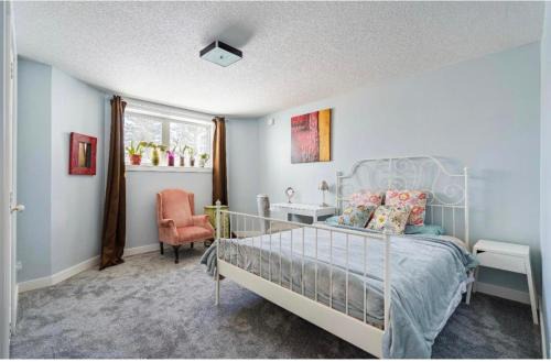 Citadel House | Elegant Garden Suite in Calgary Near LRT & Free Parking