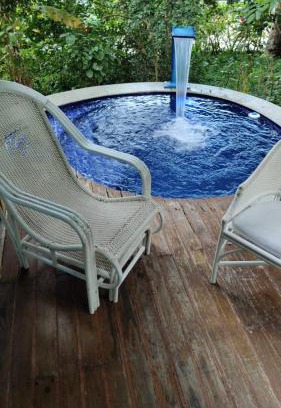Pescaria Apartment | Pet-Friendly Villas Pratagy with Pool and Hot Tub