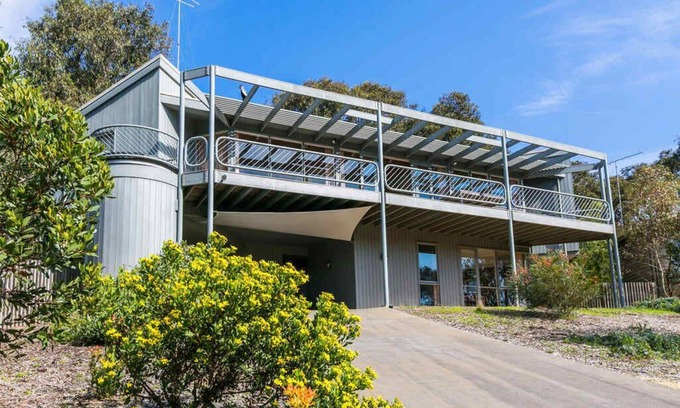 Fairhaven House | Oceanfront Serenity at Banool Bliss ID - Guest Rated 9.6/10
