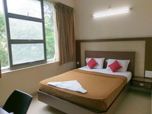 Mysore Cabin | Budget-Friendly Stay at Banyan Tree Comforts Mysore