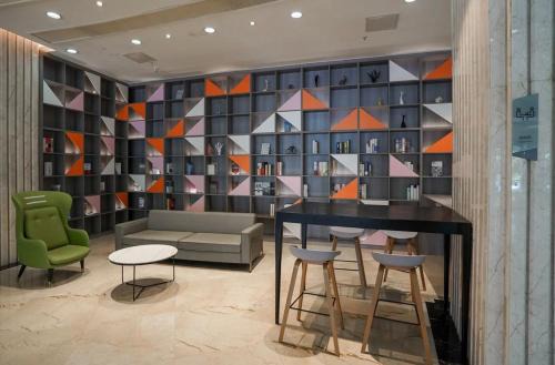 Jiangcheng District Hotel | Baoli International Hotel - Yangjiang Baili Plaza