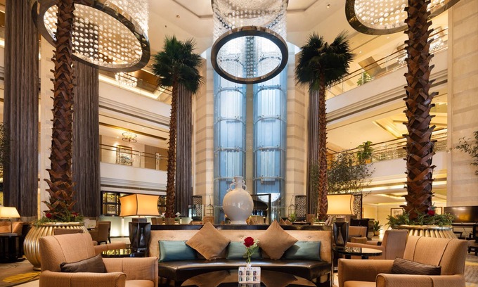 Bao'an Hotel | Elegant Baolilai International Hotel Shenzhen with Spa & Pool