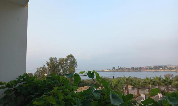 Artikli Hotel | Ocean View Barış Hotel: Family-Friendly with Breakfast Included