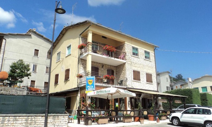 Sant'Anna d'Alfaedo House | Family-Friendly Retreat at Bar Marogna - Rated 10/10