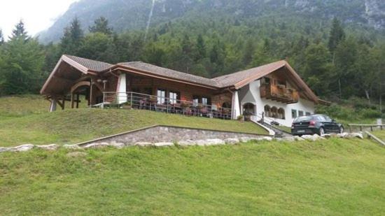 Bleggio Superiore Hotel | Guest Rated 10/10: Bar Ristorante Affittacamere Passo Durone