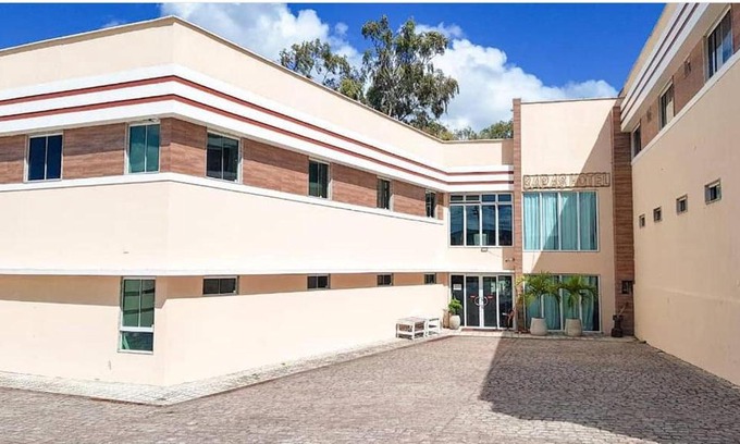 Bom Conselho Hotel | Discover Comfort at Bara's Hotel - Rated 8.7/10
