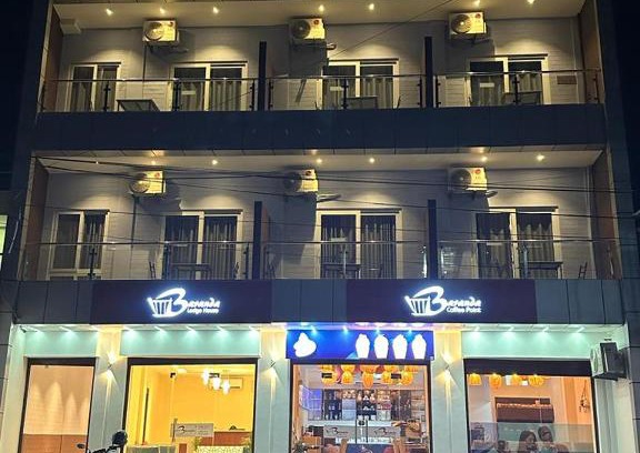 Gandaki Zone Hotel | Discover Baranda Restro: Ideal for Families with Breakfast