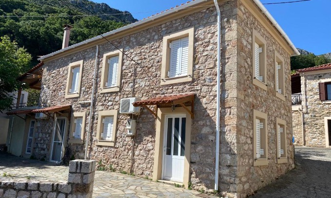 Monemvasia House | Barbajonn's Stone House: Family & Pet-Friendly Retreat