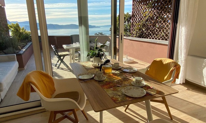 Ghiffa Apartment | Scenic Barbara Apartment with Lake View in Ghiffa