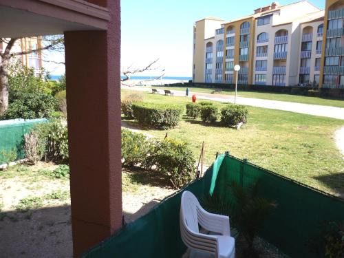 Le Barcares Apartment | Cozy Barcarès F2 Cabin Steps from the Beach with Ocean View