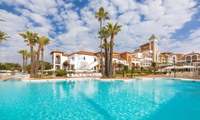 Ayamonte Hotel | Relax at Barceló Isla Canela - 4-Star Hotel with Pool & Spa