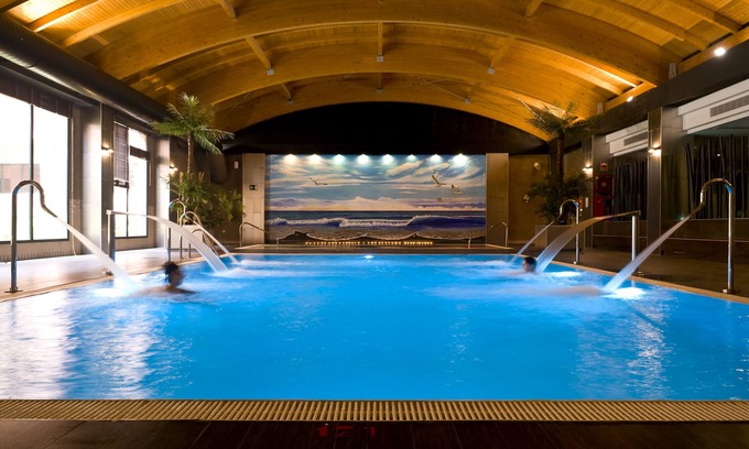 Punta Umbria Hotel | Beachfront Barceló Punta Umbria Resort with Spa & Pool