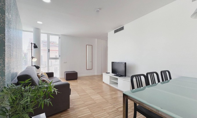 Diagonal Mar i el Front Maritim del Poblenou Apartment | Barcelona Beach Apartment with Rooftop Terrace & Spa
