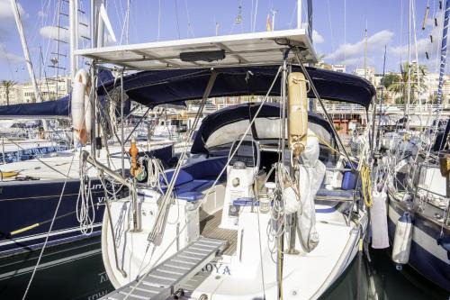 Masnou Boat Rental | Oceanfront Comfort at Barco As - Guest Rated 10/10