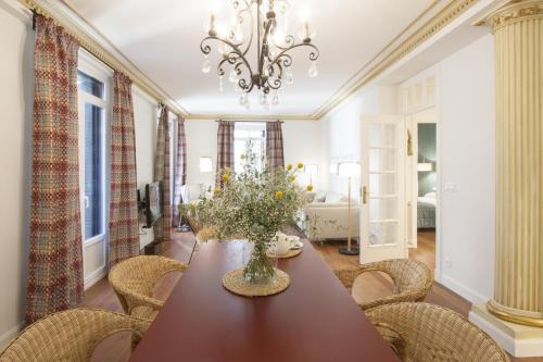 Old Town Apartment | Top-Rated Bare by Oldtown SS Apartments for Families