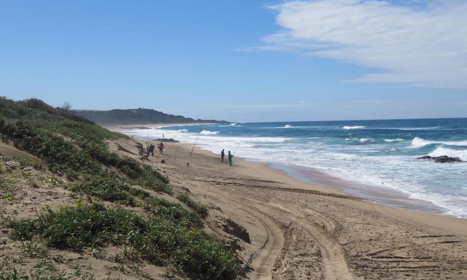Scottburgh Bed & Breakfast | Bare Feet Retreat: A Perfect Family Getaway with Spa & Pool