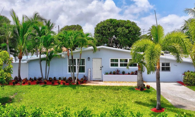 Lake Worth House | Barefoot In Lantana Paradise