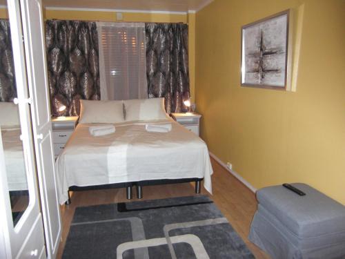 Kirkenes Bed & Breakfast | Pet-Friendly Barents Hotell with Breakfast & Relaxing Hot Tub