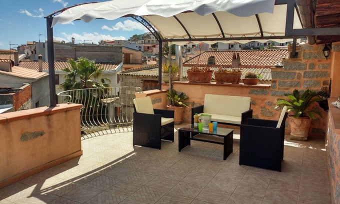 Bari Sardo House | Villa in Bari Sardo: Close to Beaches with Free Wi-Fi