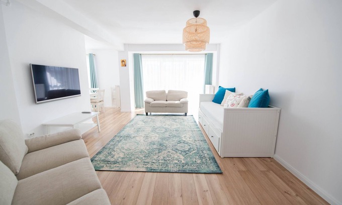 Brasov Apartment | Comfortable Barko Residence 1 with Family-Friendly Amenities