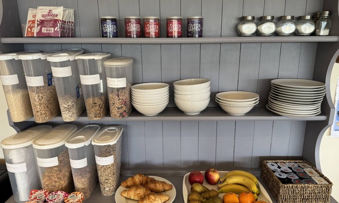 Barmouth Bed & Breakfast | Discover Barmouth Beach Club: Guest Rated 9.4/10 Experience