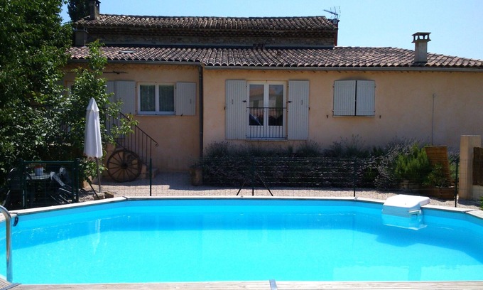 Mazan House | Enchanting Provence Cottage with Pool and Spa Amenities