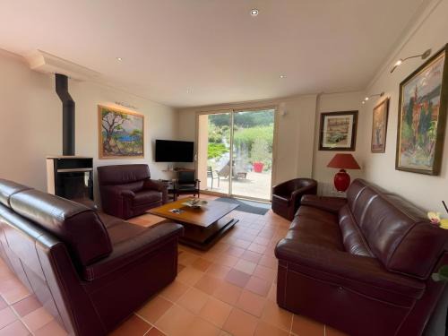 Thoree-les-Pins House | Barn in Sarthe with Private Heated Pool