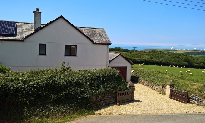 Stibb House | Discover Barn Park Lodge: Oceanfront Retreat near Sandymouth