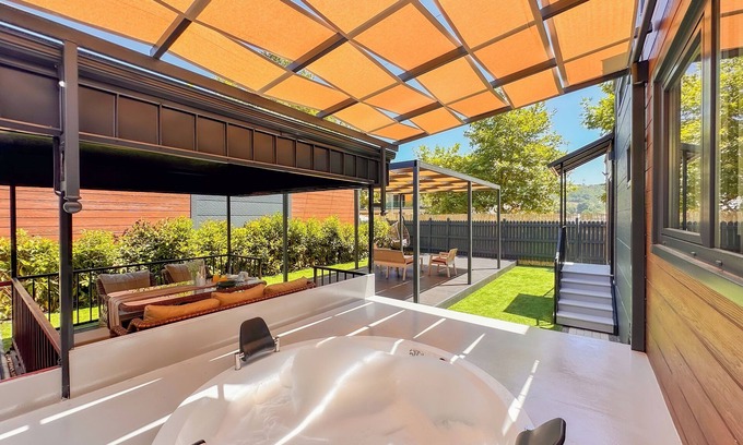 Samanl Hotel | Exceptional Baronet Tiny House Boutique Hotel with Pool