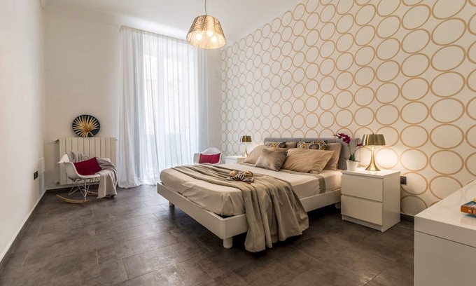 Ortigia Apartment | Elegant Baroque Apartments with Spa & Family Amenities