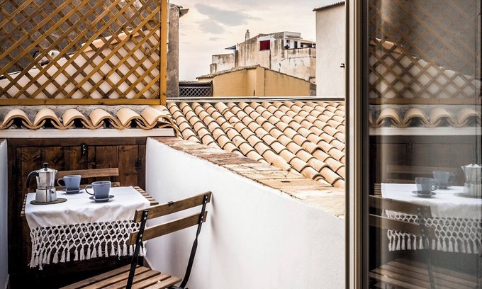 Ortigia Apartment | Unforgettable Stay at Baroque Apartments with Spa & Breakfast