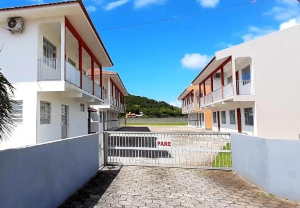 Barra da Lagoa Apartment | Oceanfront Retreat at Barra da Lagoa - Recanto do Sílvio