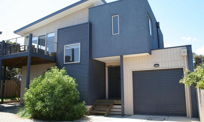 Smiths Beach House | Family-Friendly Retreat at 49 Barramundi Avenue Smiths Beach