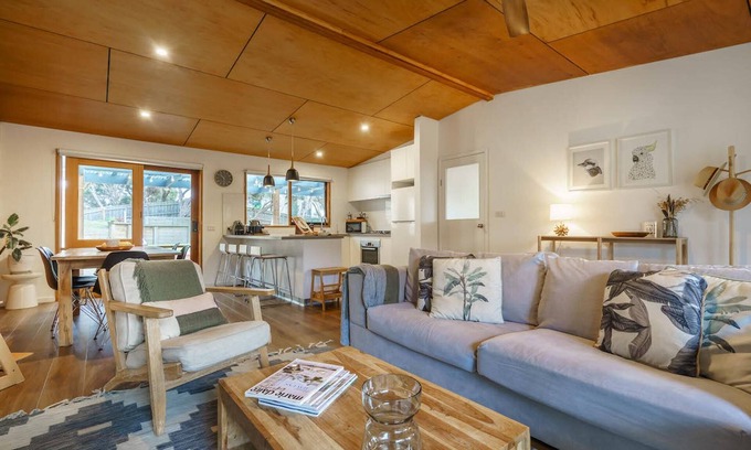 Rye House | Barrawarn (The Magpie) - Barefoot and relaxed beach style