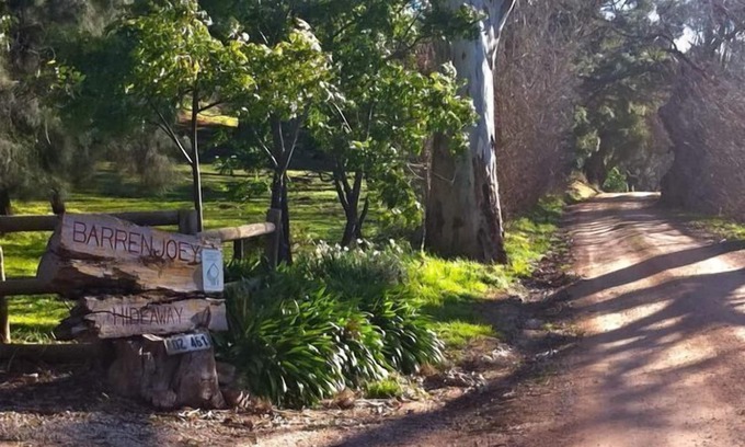 Talunga House | Discover Barrenjoey Hideaway: Pet-Friendly Family Retreat