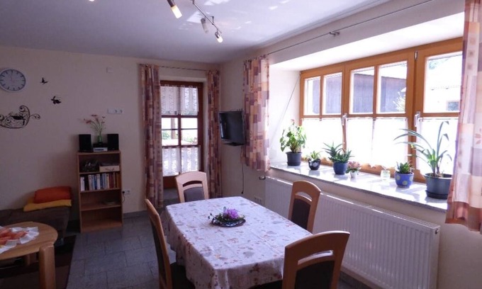 Chamerau Apartment | Accessible Retreat for 2 with Breakfast & Family Amenities