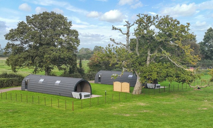 Blackford Cottage | Unwind in Hot Tubs at Barrow View Firtree Farm Lodges