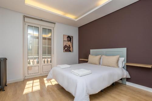 Leon City Centre Apartment | Explore BaruHaus Santo Domingo 2: Pet and Child Friendly Stay