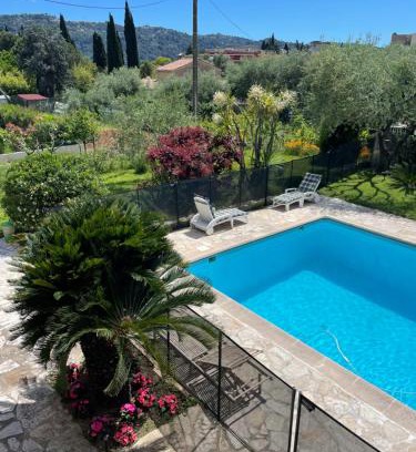 Carros House | Elegant Villa with Pool Access Near Nice, Cannes & Monaco