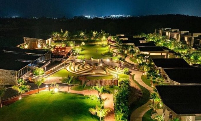 Halol Hotel | Relax at Basalt Paradise Resort and Spa with Breakfast Included