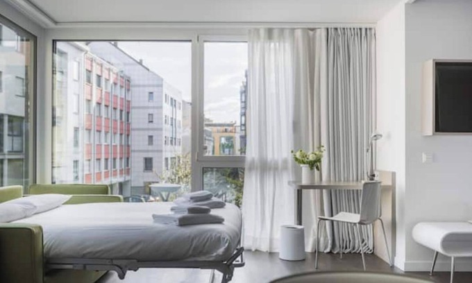 Nyon Apartment | Base XL Rental