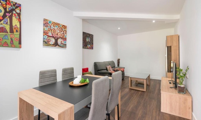 Basauri Apartment | Family-Friendly Basetxea Apartment by People Rentals