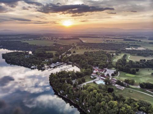 Vergennes Resort | Experience Basin Harbor: Oceanfront Retreat with Pool & More