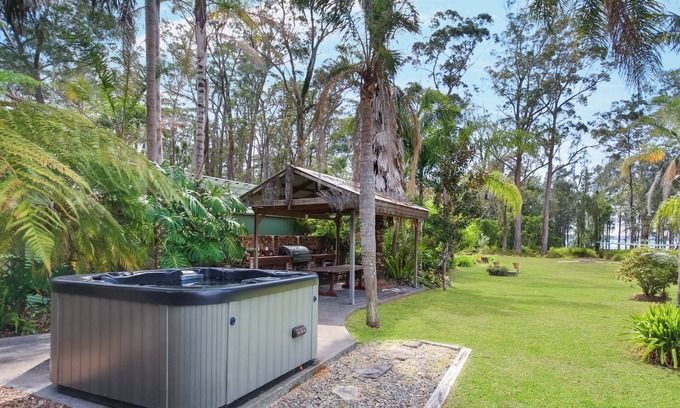 Basin View House | Experience Jervis Bay: Basin Retreat with Spa & Lake Views