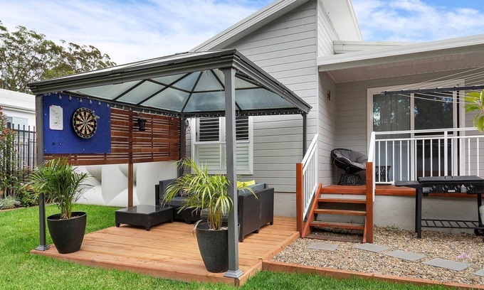 St. Georges Basin Villa | Basin Vista - Unwind with an Oceanfront Escape