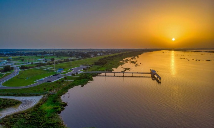 Taylor Creek House | Premier Bass Fishing Retreat Near Lake Okeechobee
