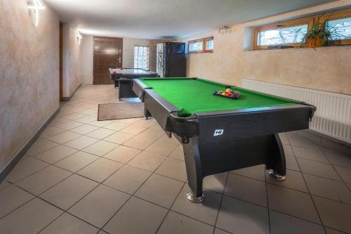 Ustron Apartment | Explore Bastówka Apartamenty: Pet-Friendly & Family Ready