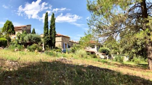 Sillans-la Cascade Apartment | Oceanfront Bastide de Ruety: Family-Friendly Retreat